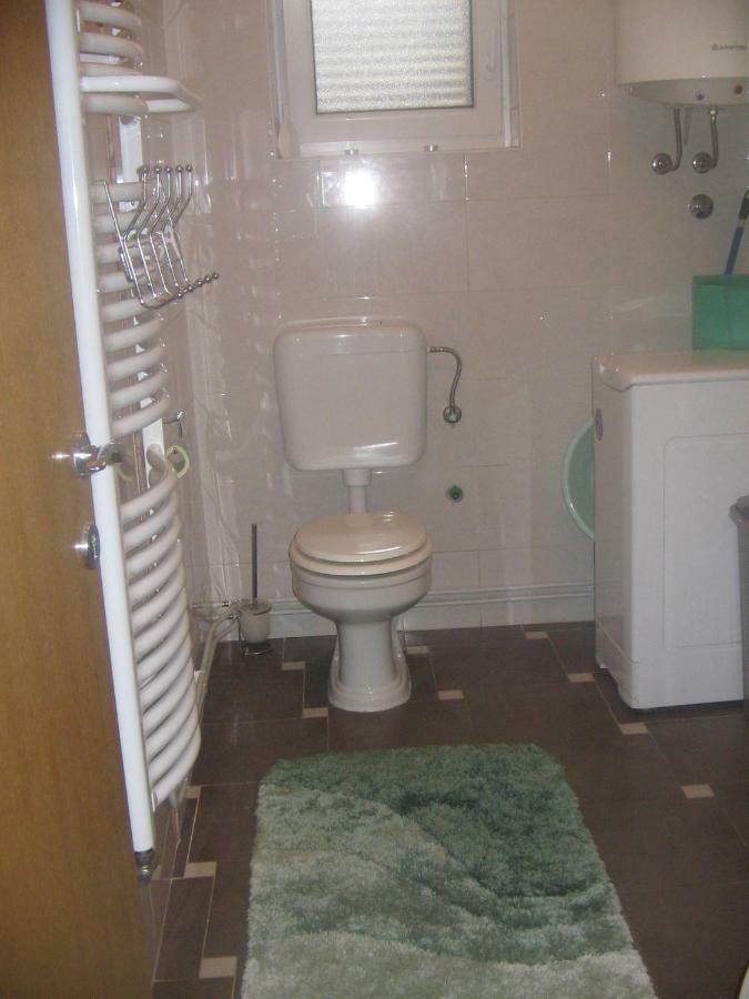 Apartman Karla Lägenhet Crikvenica Exteriör bild